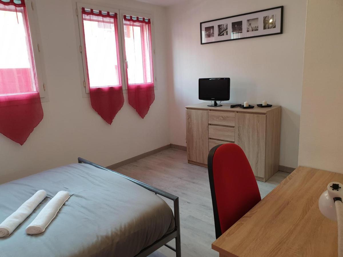 T1 Bis Centre Ville塔布 外观 照片